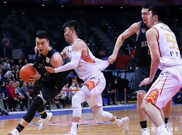 九游体育-英超今晚走向成谜；深圳男篮官宣签约；更衣室稳定；细节决定成败的简单介绍-九游体育